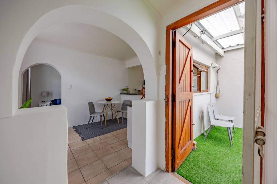 2 Bedroom Property for Sale in Observatory Western Cape